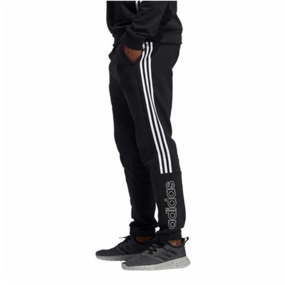 Adidas Men’s classic 3 stripes joggers pants fleece lined S